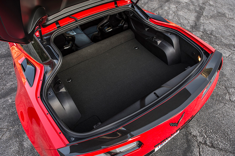 Illustration for article titled The $144,000 Callaway AeroWagen Is Way More Than Just A Corvette With A Weird Roof